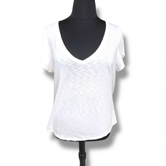 SPANX Pima Cotton V-Neck Tee - White 2X - Picture 3 of 10